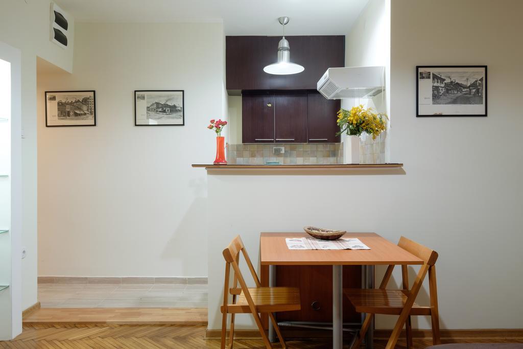 M&M Downtown Apartment Belgrad Zimmer foto