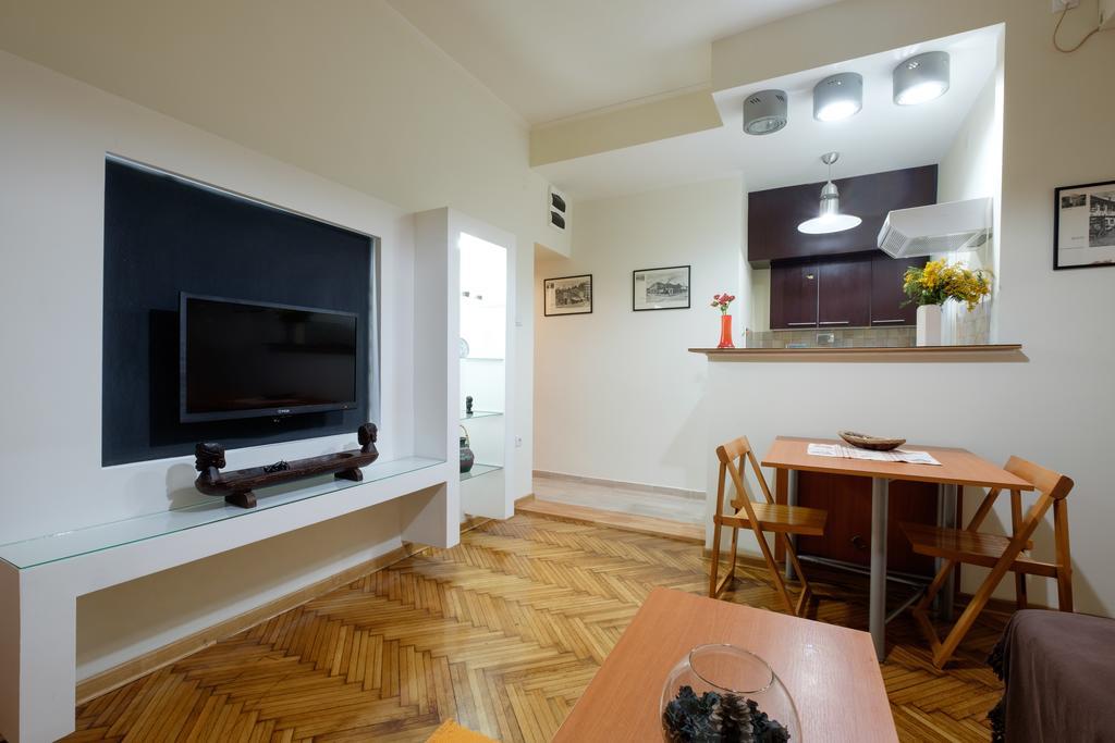 M&M Downtown Apartment Belgrad Zimmer foto